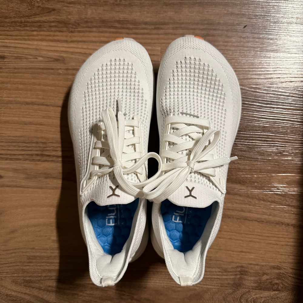 Flux Shoes - Picture 6 of 9